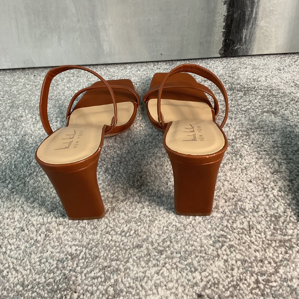 Nicole Miller Memo Double Band, Square-toe, Heeled Sandals - Size 10 (NWOB) - Picture 6 of 10